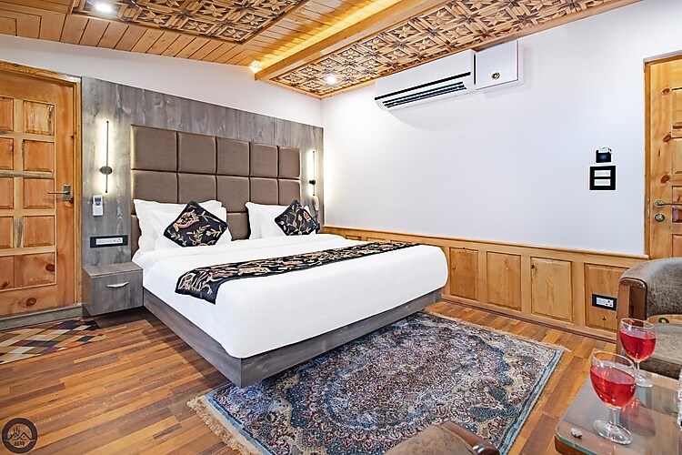 luxury deluxe 6